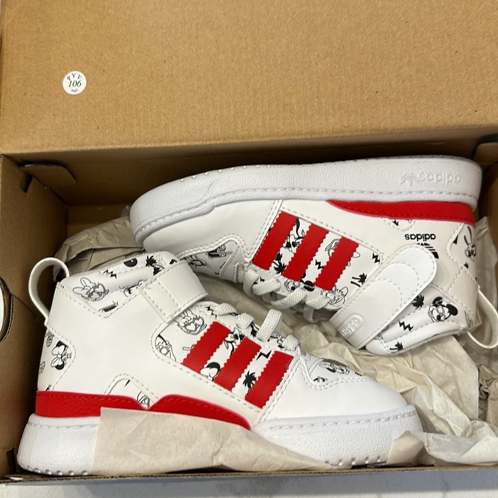 *SOLD* Adidas kids Disney shoes size 11